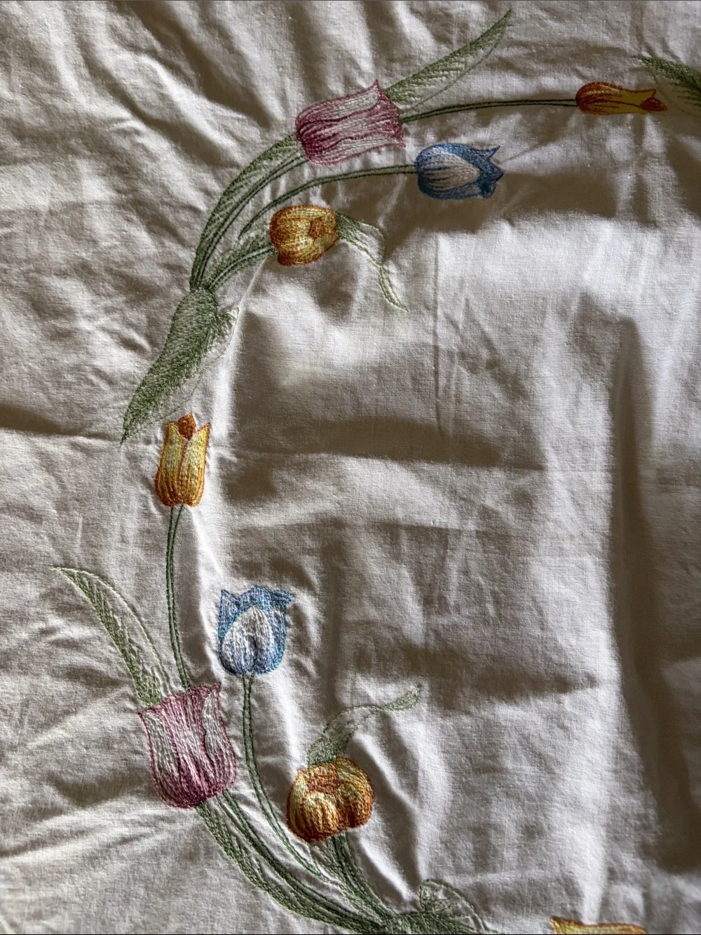 Vintage Embroidered Floral White Table Linen